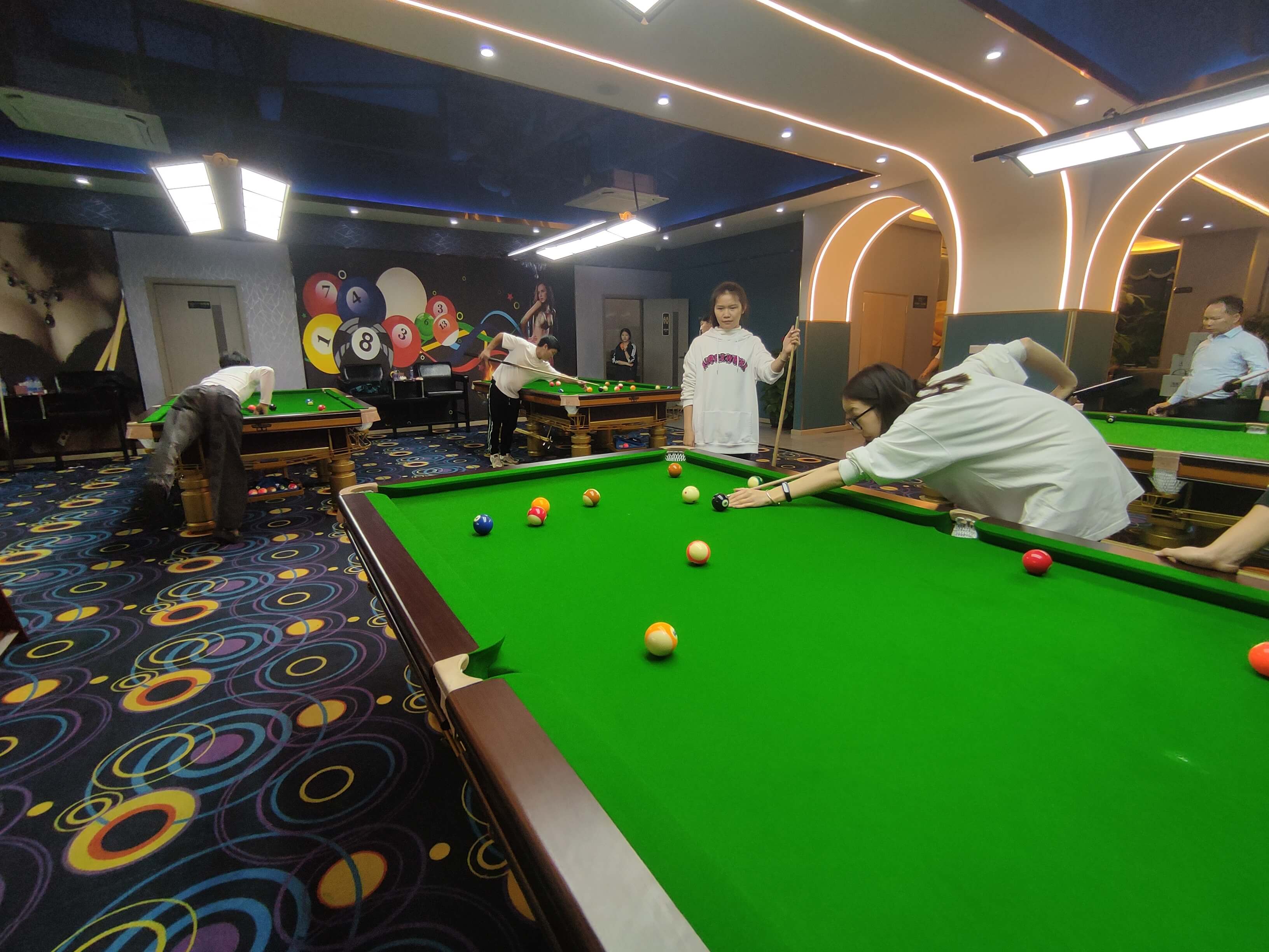 ビリヤードクラブ